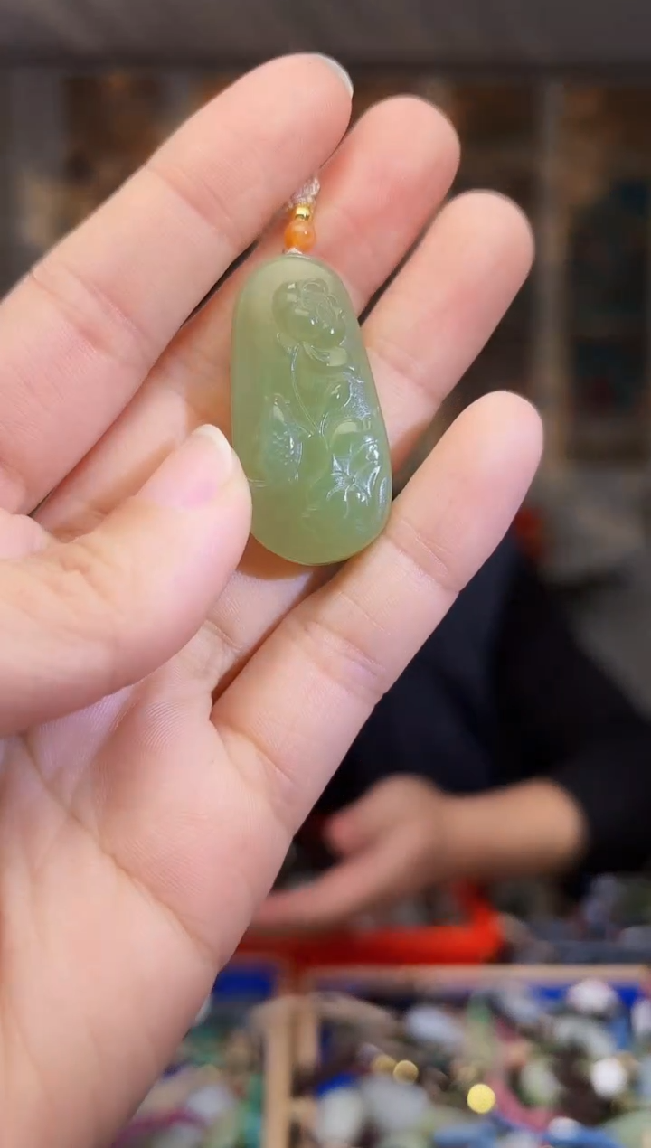 【闪购商品】和田玉挂件未镶嵌拍一发一