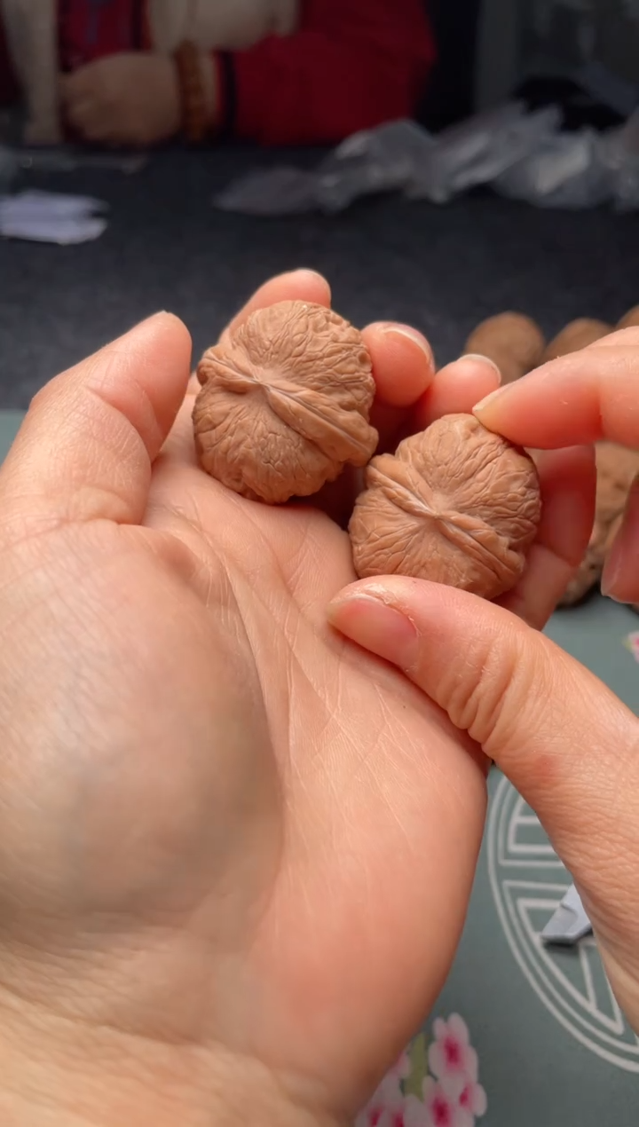 把件文玩核桃w265    元宝  36尺