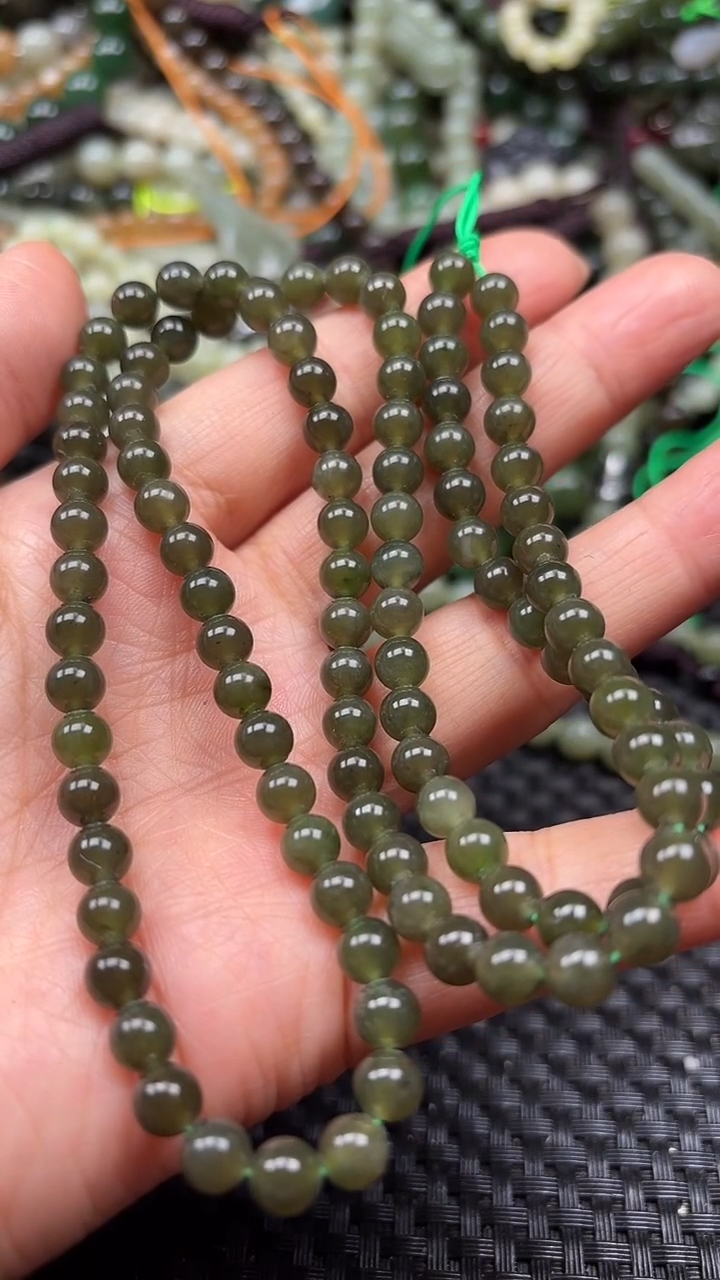 【闪购商品】和田玉颈饰未镶嵌.