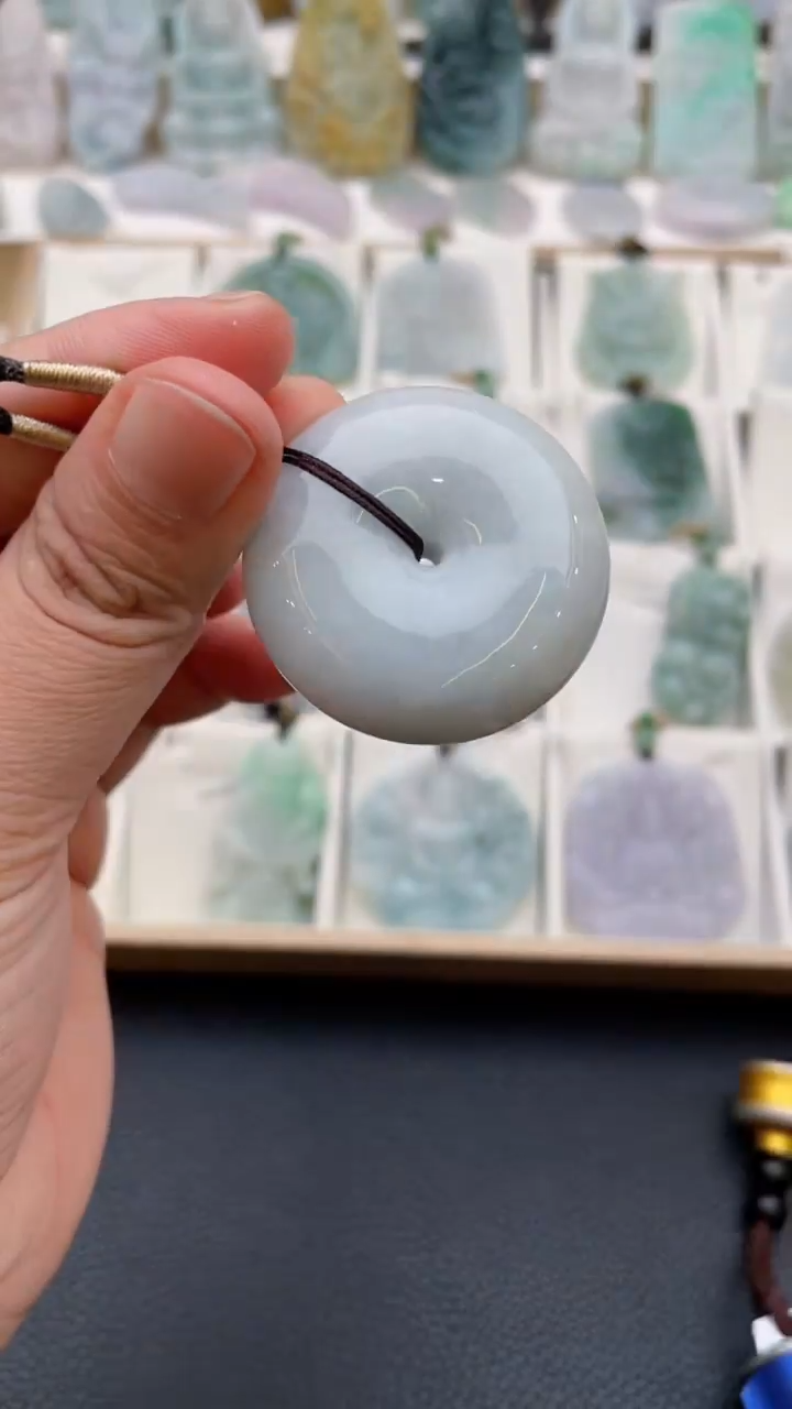 颈饰未镶嵌翡翠天然缅甸翡翠A货25