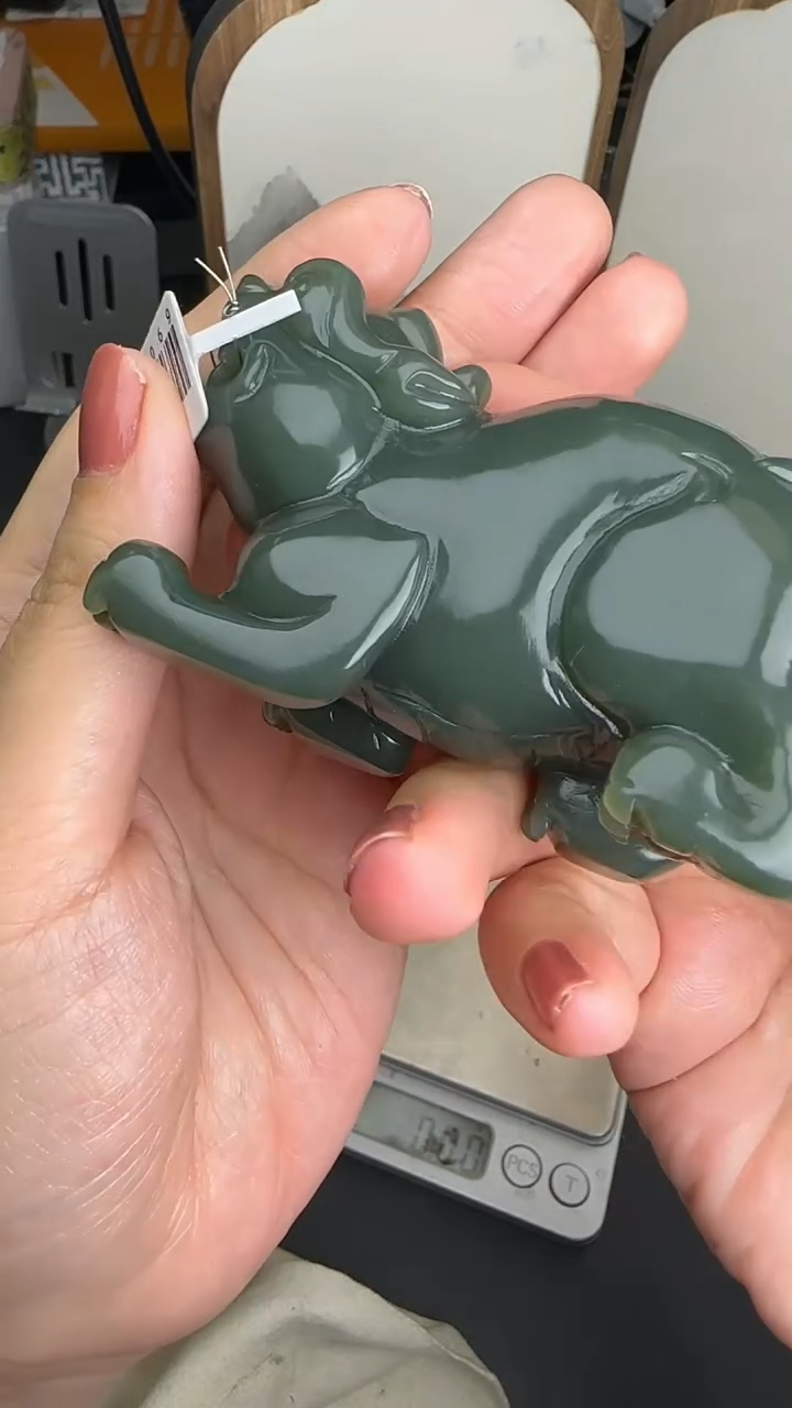 吊坠(不含链)未镶嵌和田玉JJD1206069多样性发一