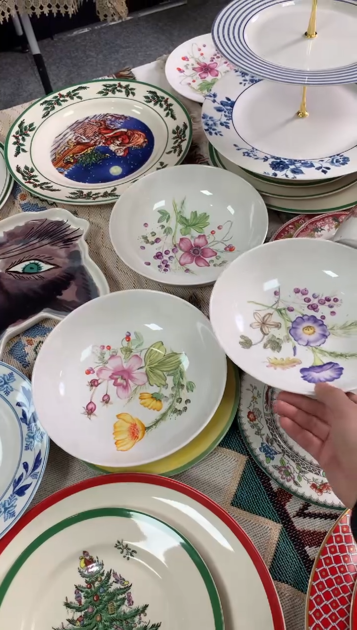 【闪购商品】瓷片陶瓷原单CC331餐具3个+礼盒