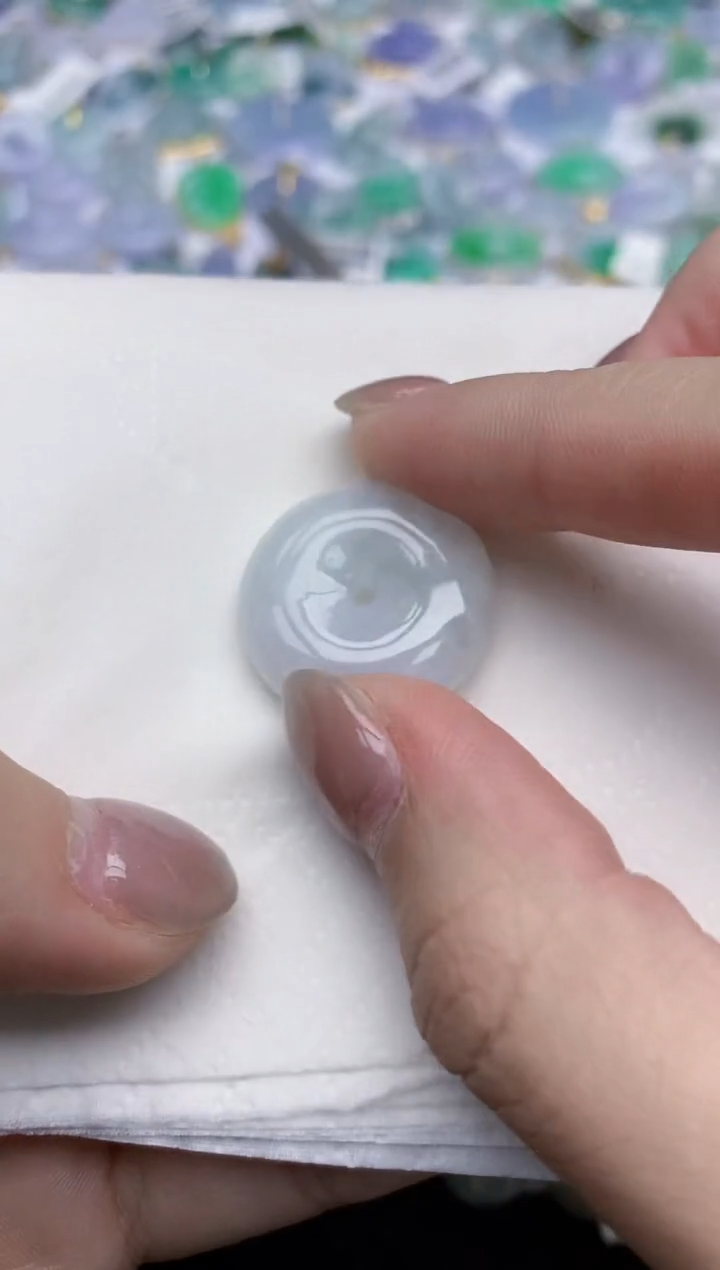 【闪购商品】翡翠颈饰未镶嵌天然翡翠A货