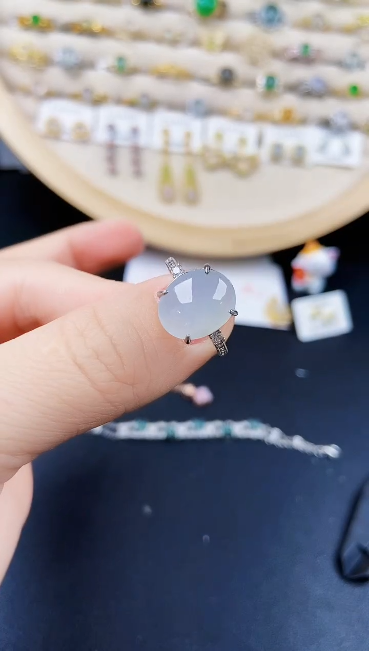 翡翠戒指银S925镶嵌4645654