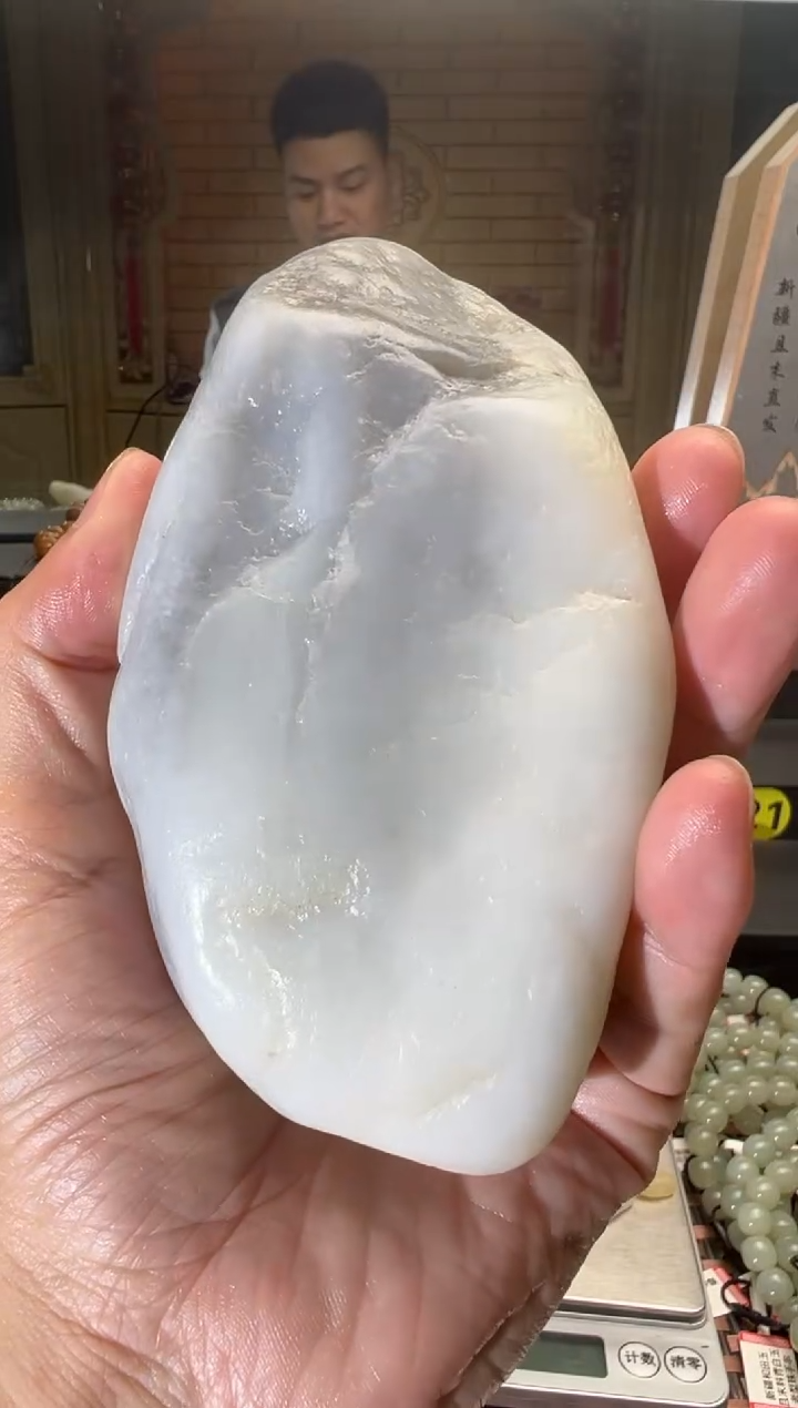 【闪购商品】和田玉吊坠(不含链)未镶嵌且末料山流水880克