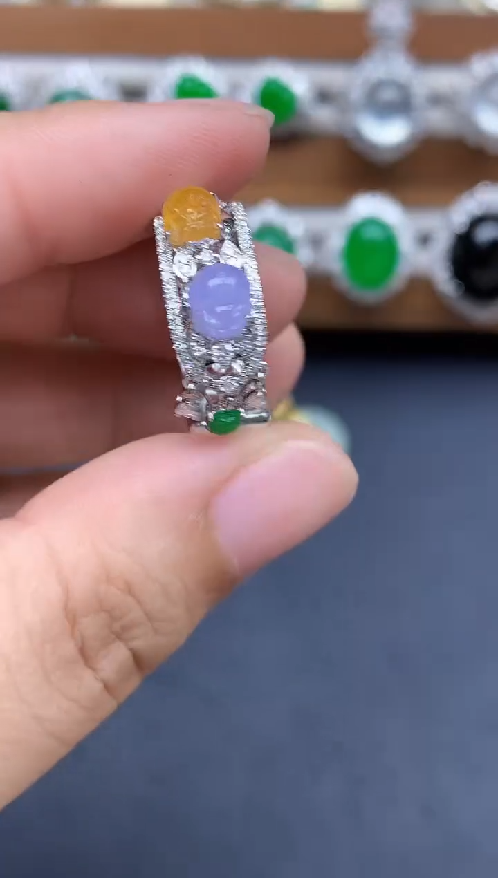 颈饰18K金镶嵌翡翠483-中国好珍宝