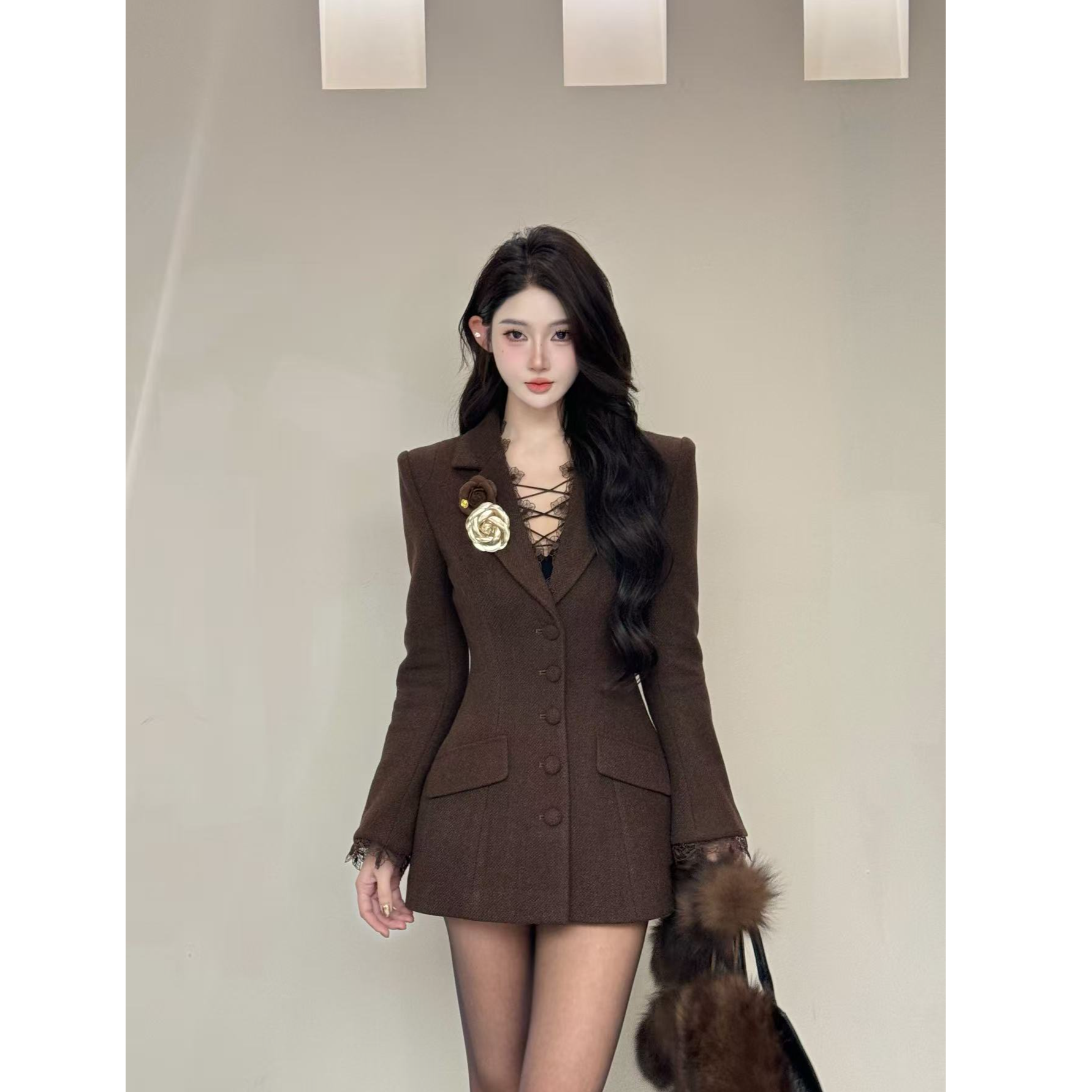 新品FANFAN【瑰丽魅影】设计感西装领羽绒中长款黑色网红套装252245