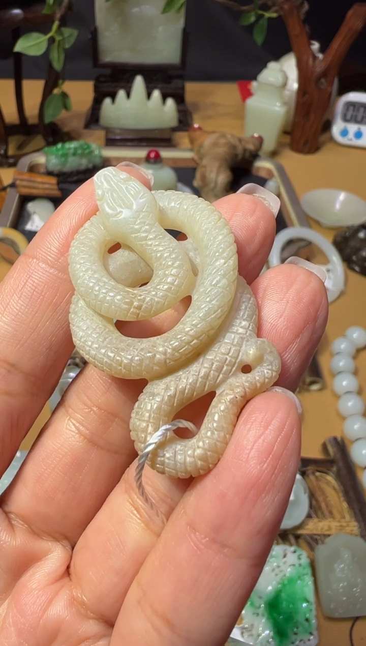 【闪购商品】和田玉XHM-1033    蛇