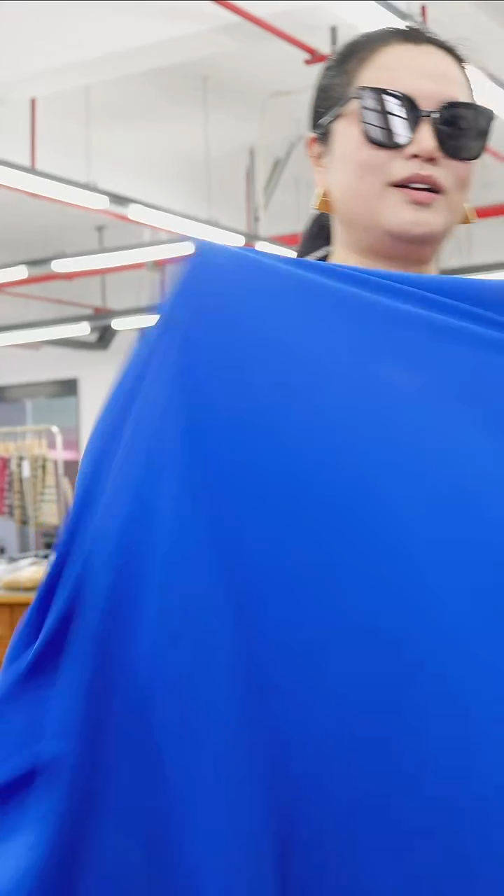 蚕丝全真丝宝蓝色服装面料布料 幅宽135cm 1.5m