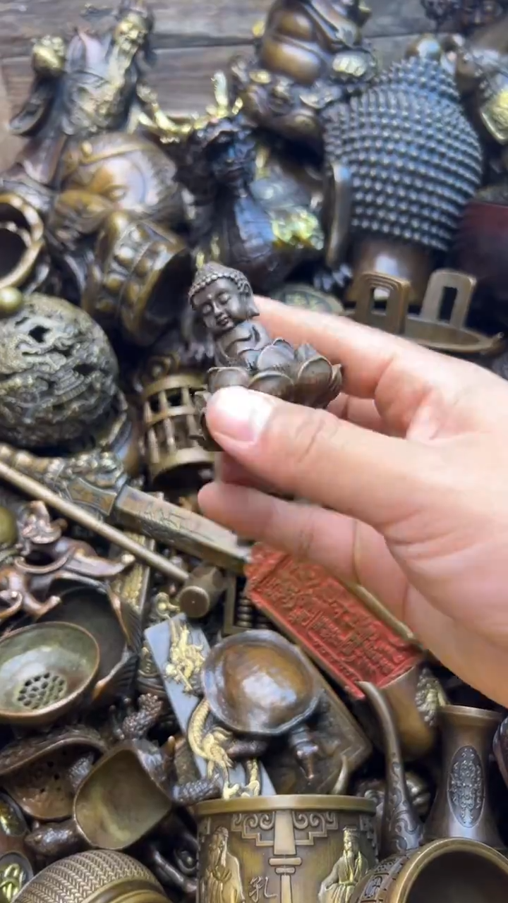 精美铜器，点击下单