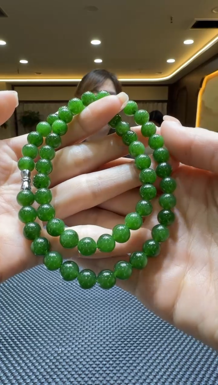 颈饰未镶嵌和田玉项链