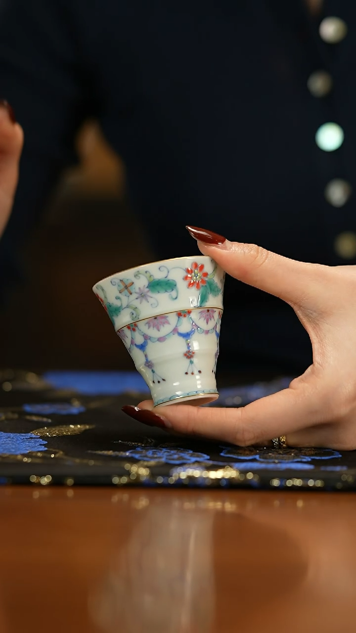 【闪购商品】杯             冉月