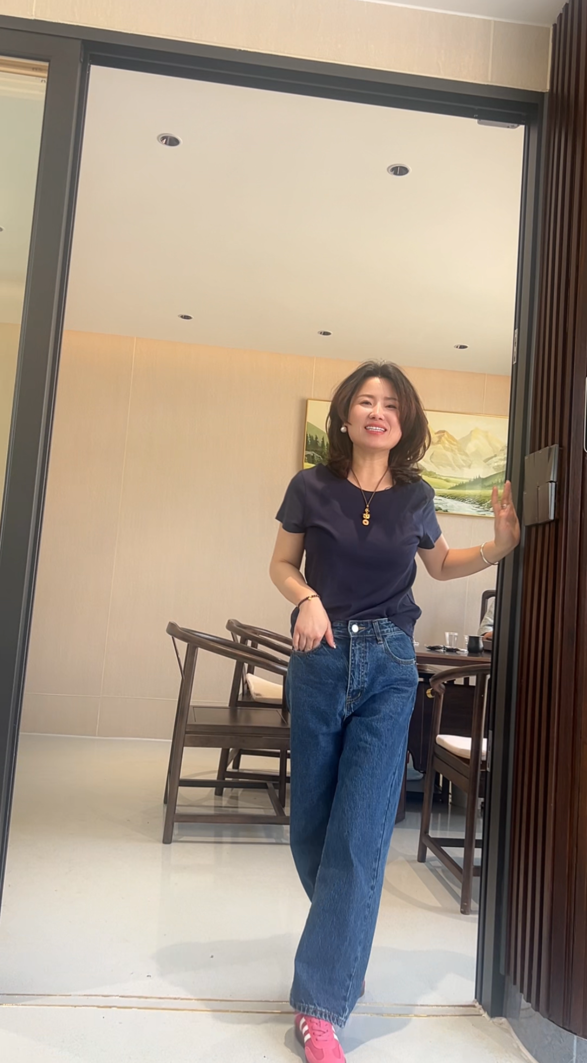 【精梳棉】新款卡戴珊风修身不紧身正肩短袖纯色打底衫女士夏季