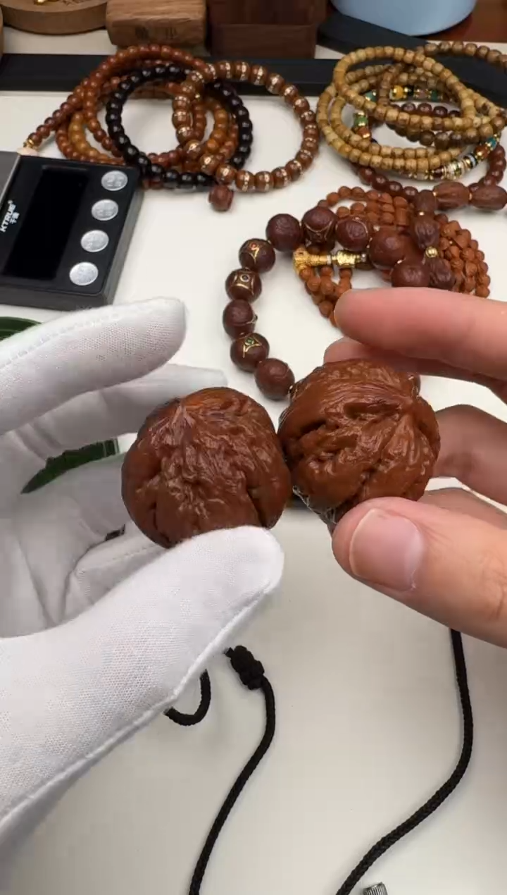 【闪购商品】文玩核桃把件文玩核桃手把件