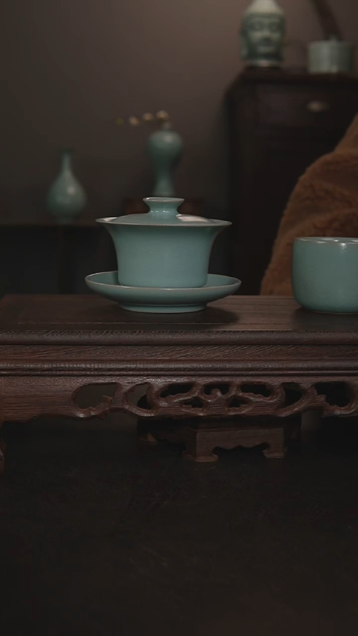 摆件瓷仿古手工马蹄盖碗