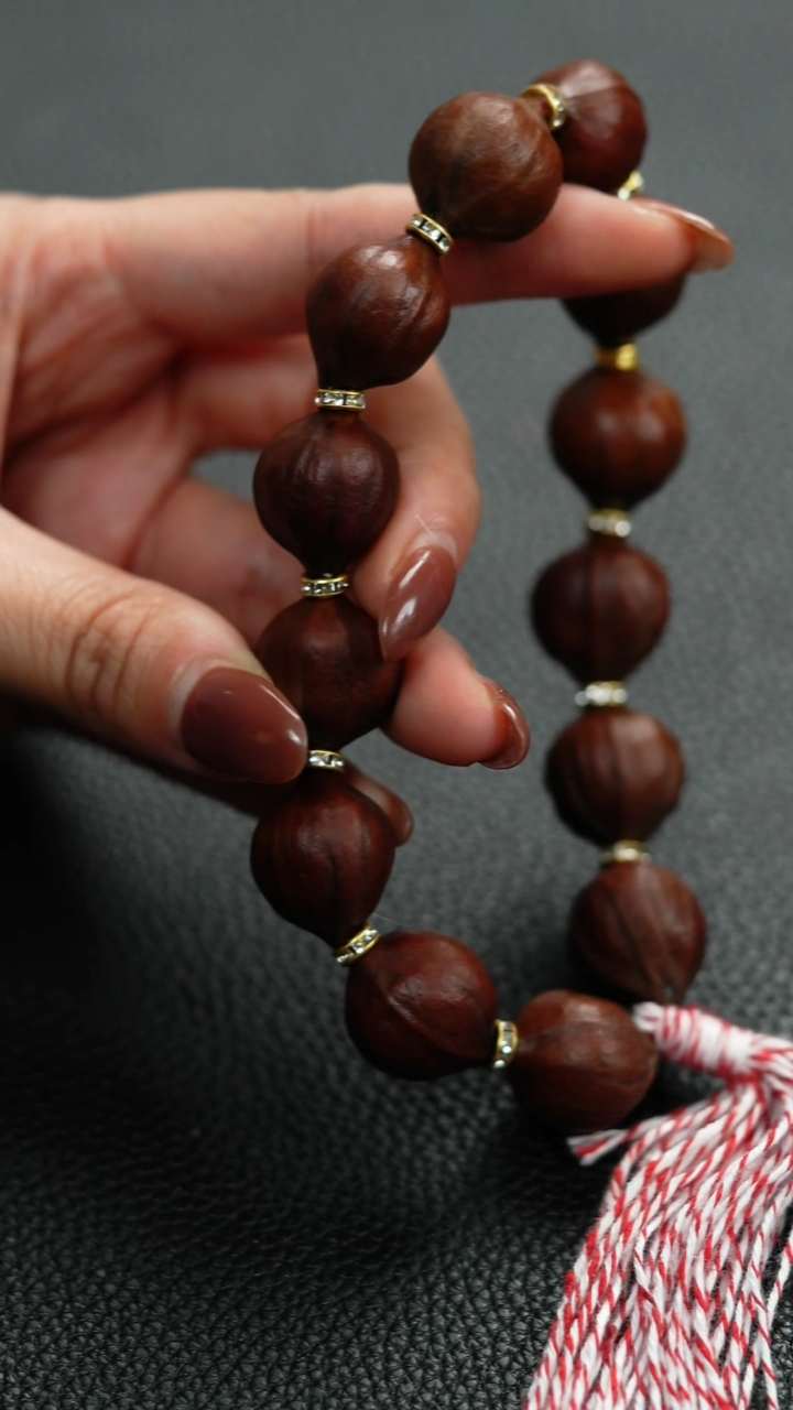 吊坠橄榄核tggggg