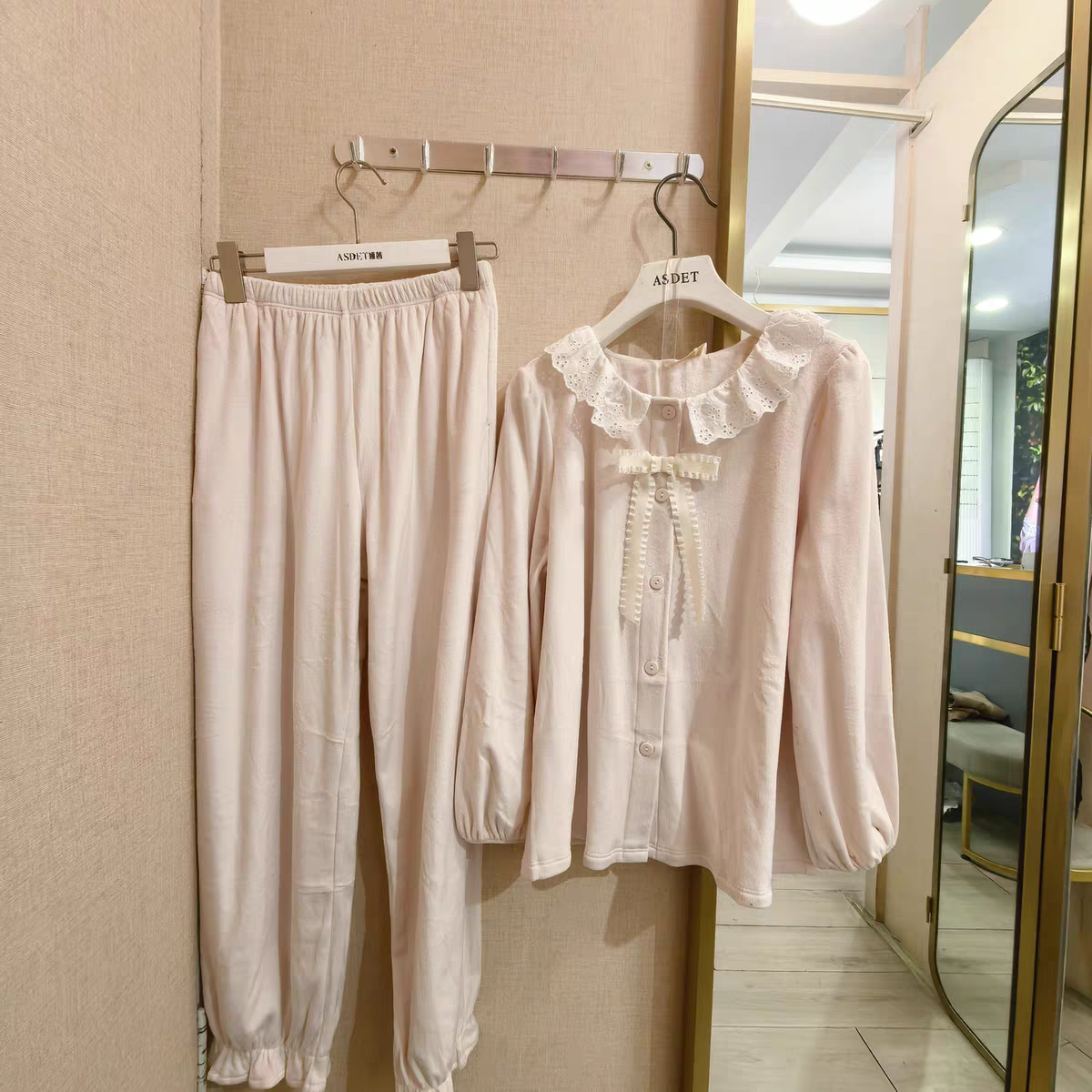 秋冬新款女士长袖长裤保暖舒适甜美可外穿家居服套装