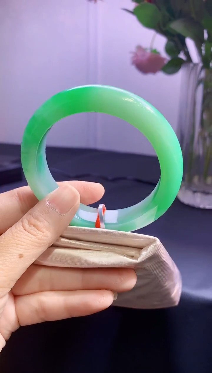 未镶嵌手镯翡翠翡翠手镯圈口57.4-t122-全款32万-定金2万