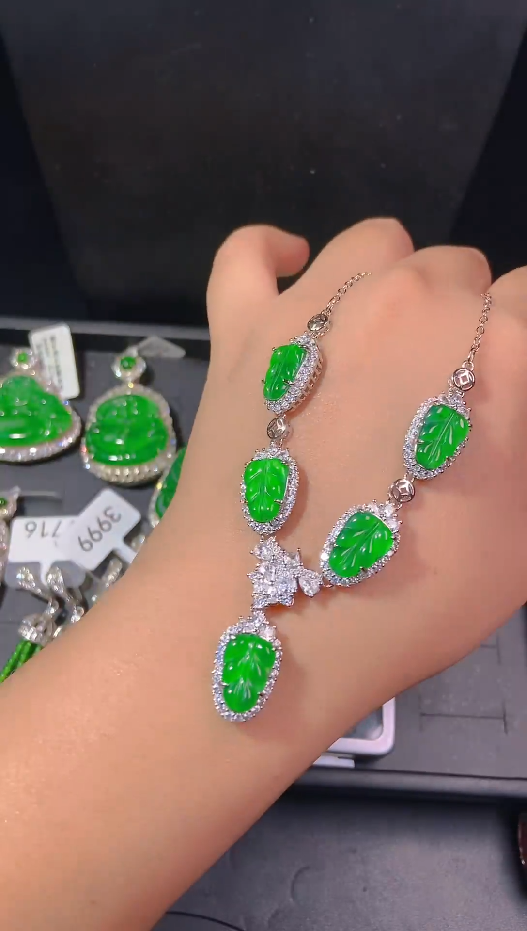 【闪购商品】翡翠项链未镶嵌天然翡翠a货95