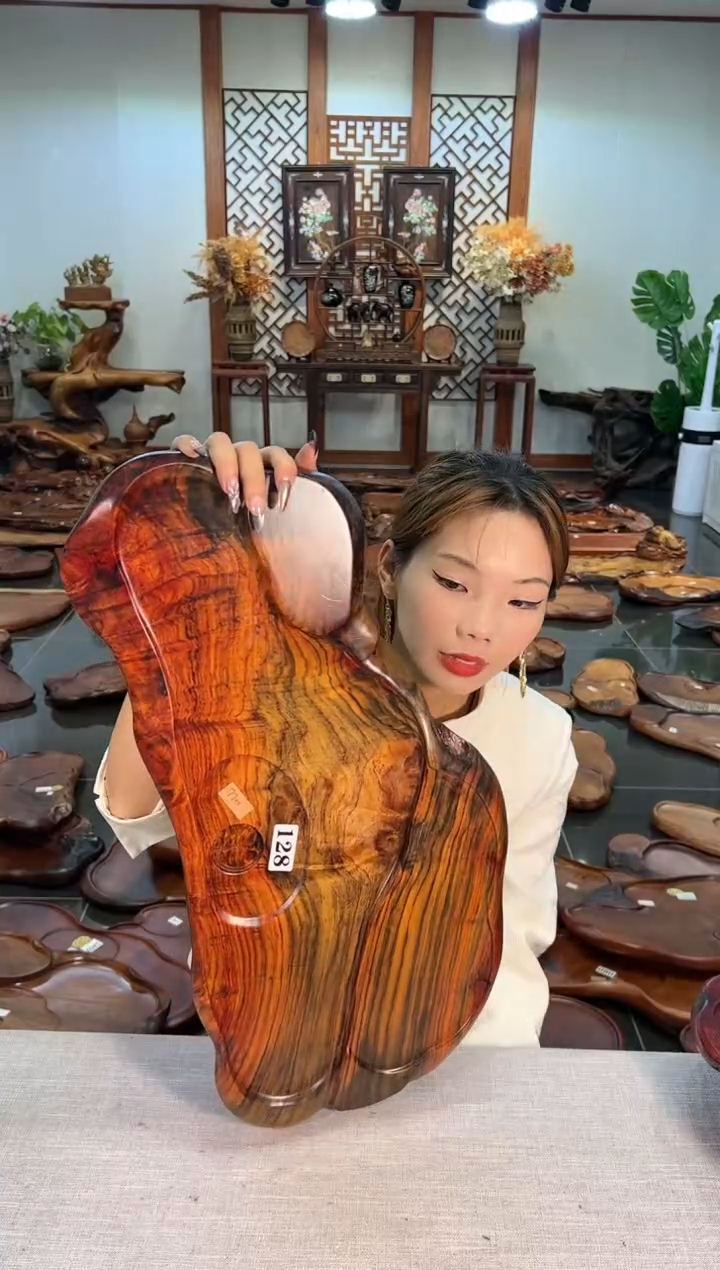 【闪购商品】交趾黄檀（大红酸枝）茶盘128