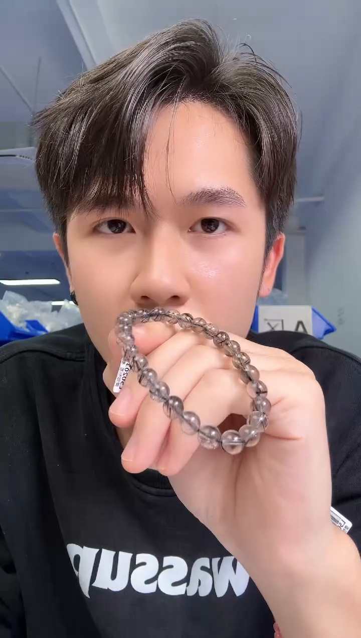 【闪购商品】水晶手串未镶嵌黑发晶手串36