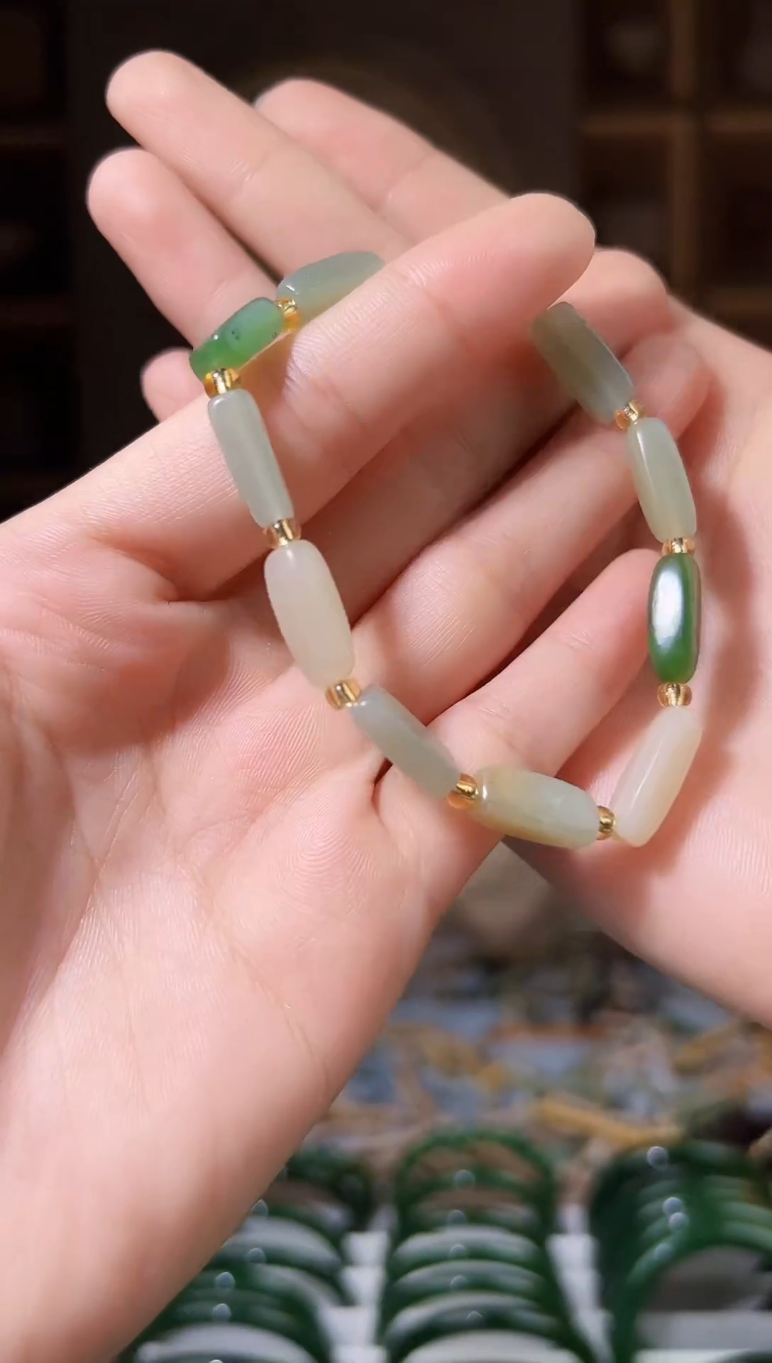 颈饰未镶嵌和田玉拍一发一，拍一发一