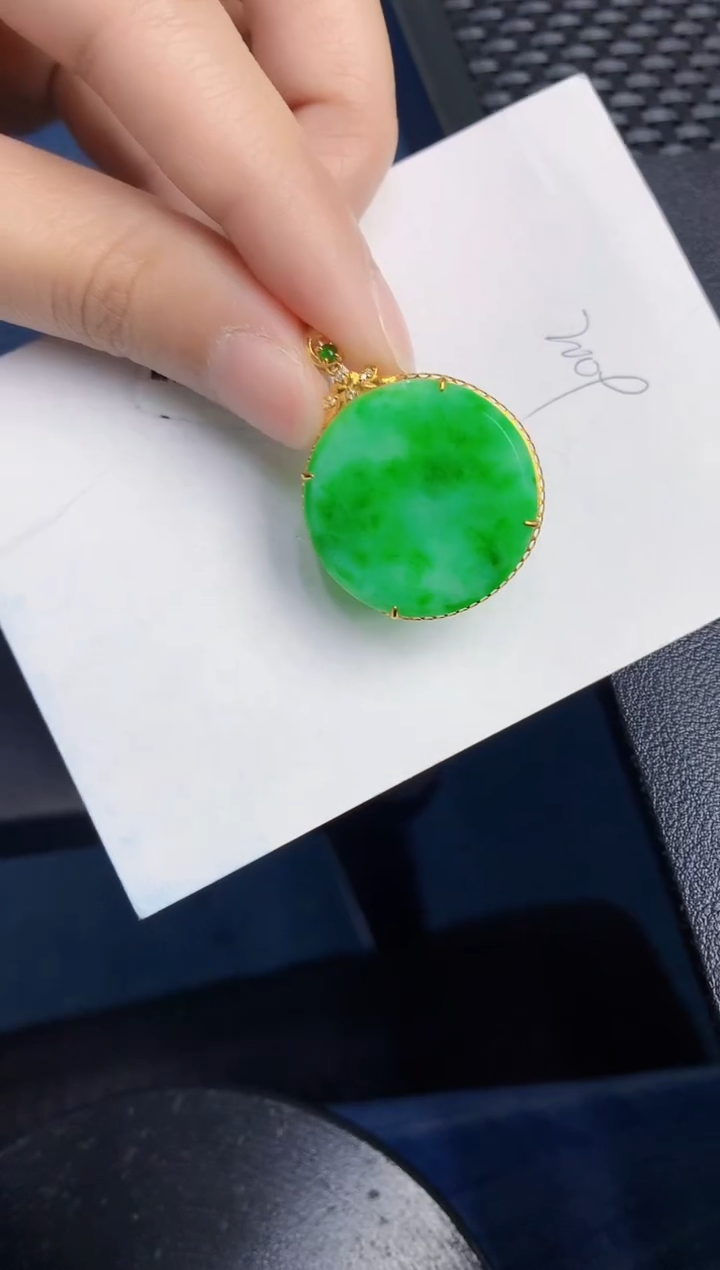 【闪购商品】翡翠颈饰18K金镶嵌000000000