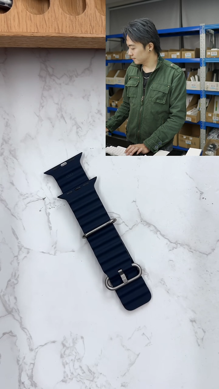 准新品午夜色 海洋表带 95新 无盒