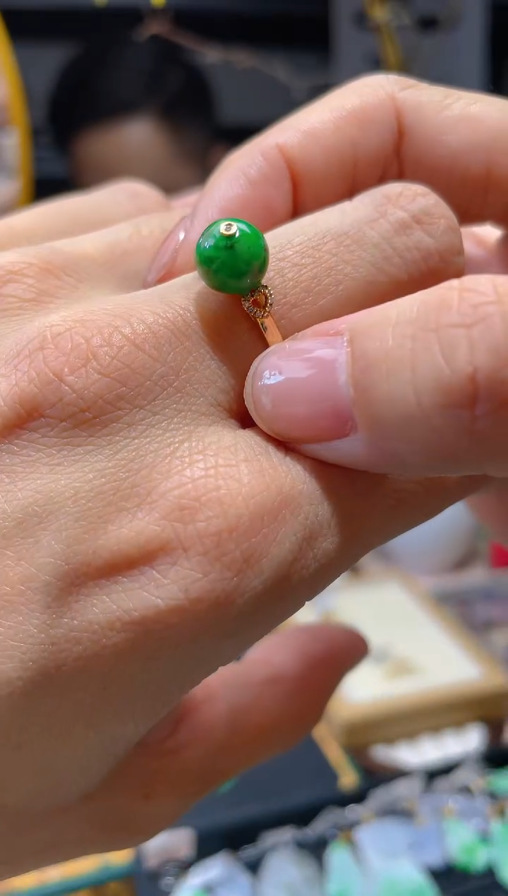 【闪购商品】翡翠颈饰18K金镶嵌假一赔三14圈口