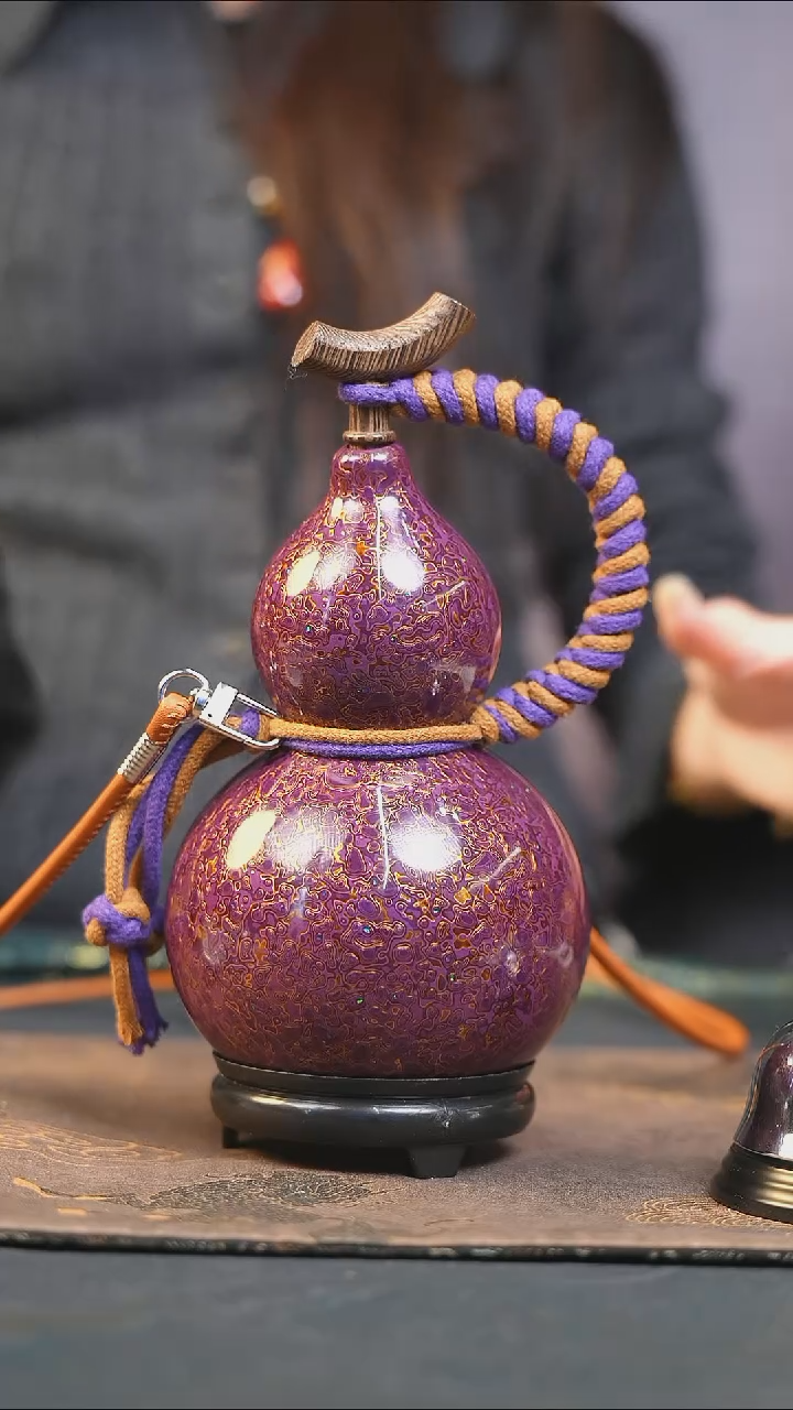 【闪购商品】XE112漆艺酒葫芦不包手串及旋转底座