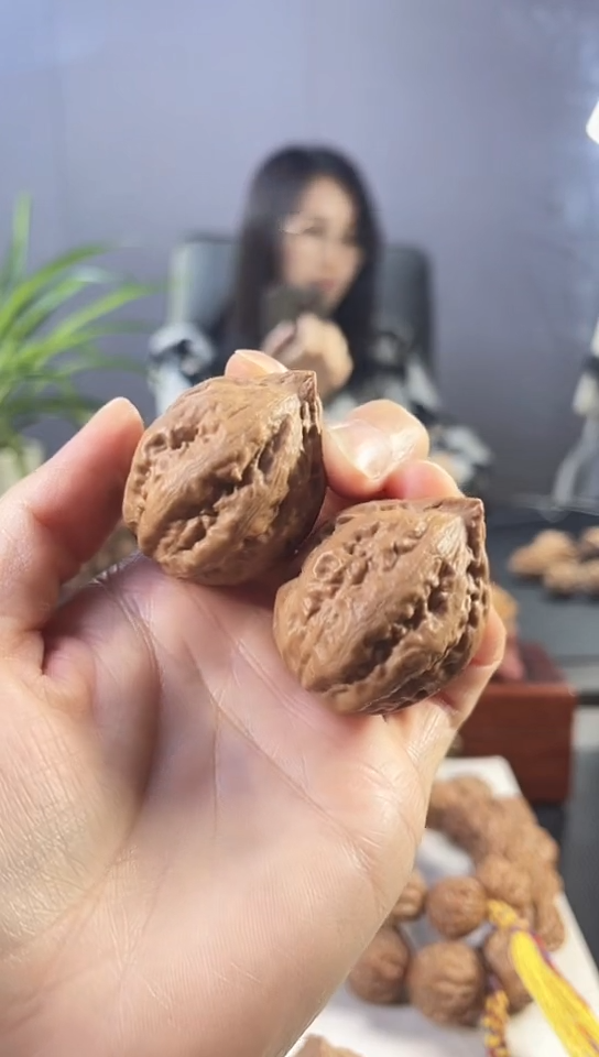 把件文玩核桃24号霸王龙文玩核桃