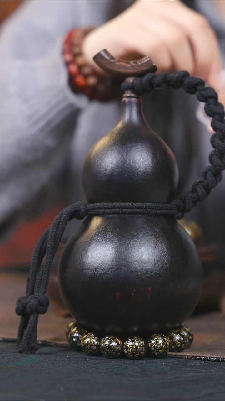 【闪购商品】YZ118大漆酒葫芦不包手串及旋转底座