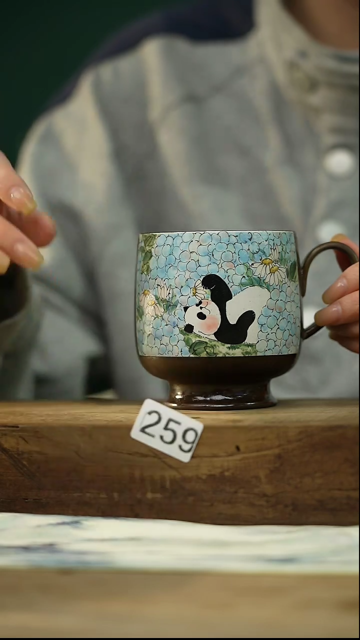 【闪购商品】瓷片设计师手作款 手绘咖啡杯 紫霞