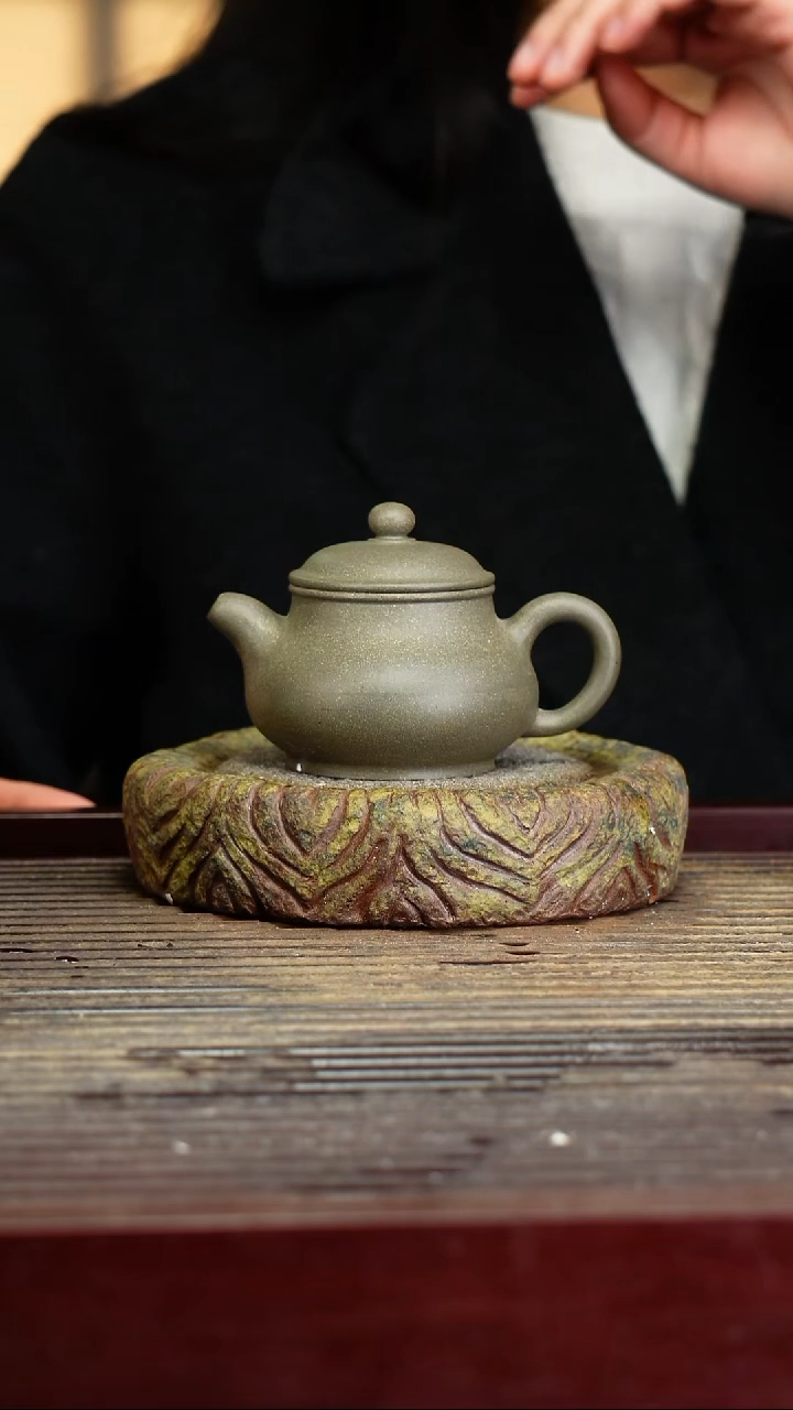 宜兴原矿紫砂壶茶壶宜兴原矿紫砂壶茶壶120C