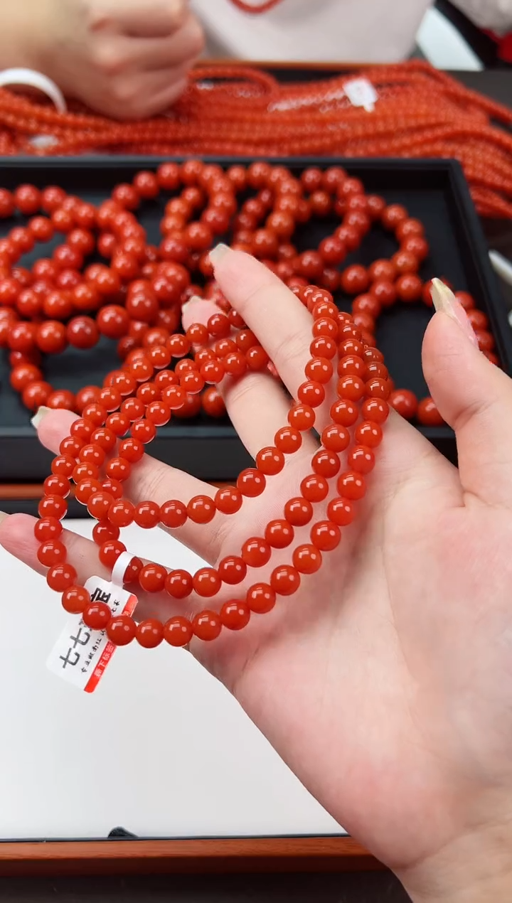 【闪购商品】南红玛瑙长串未镶嵌阿东寨亮光高高品7+一条