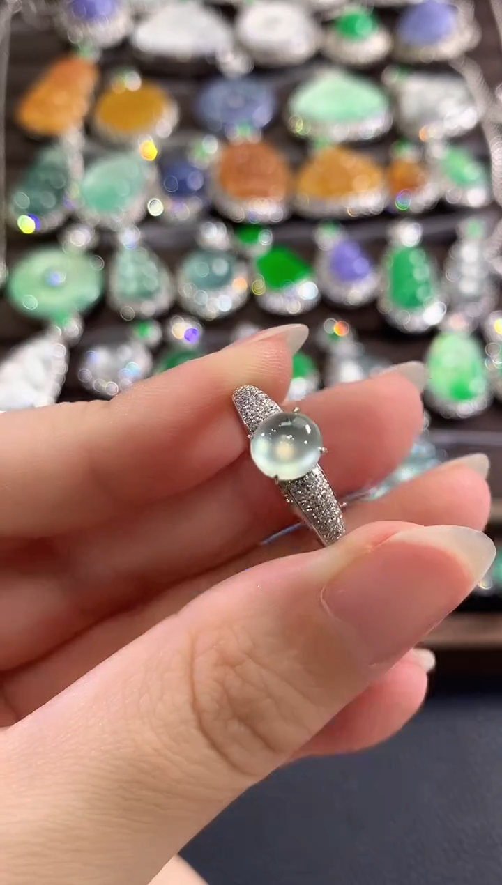 18K金镶嵌戒指翡翠c5   