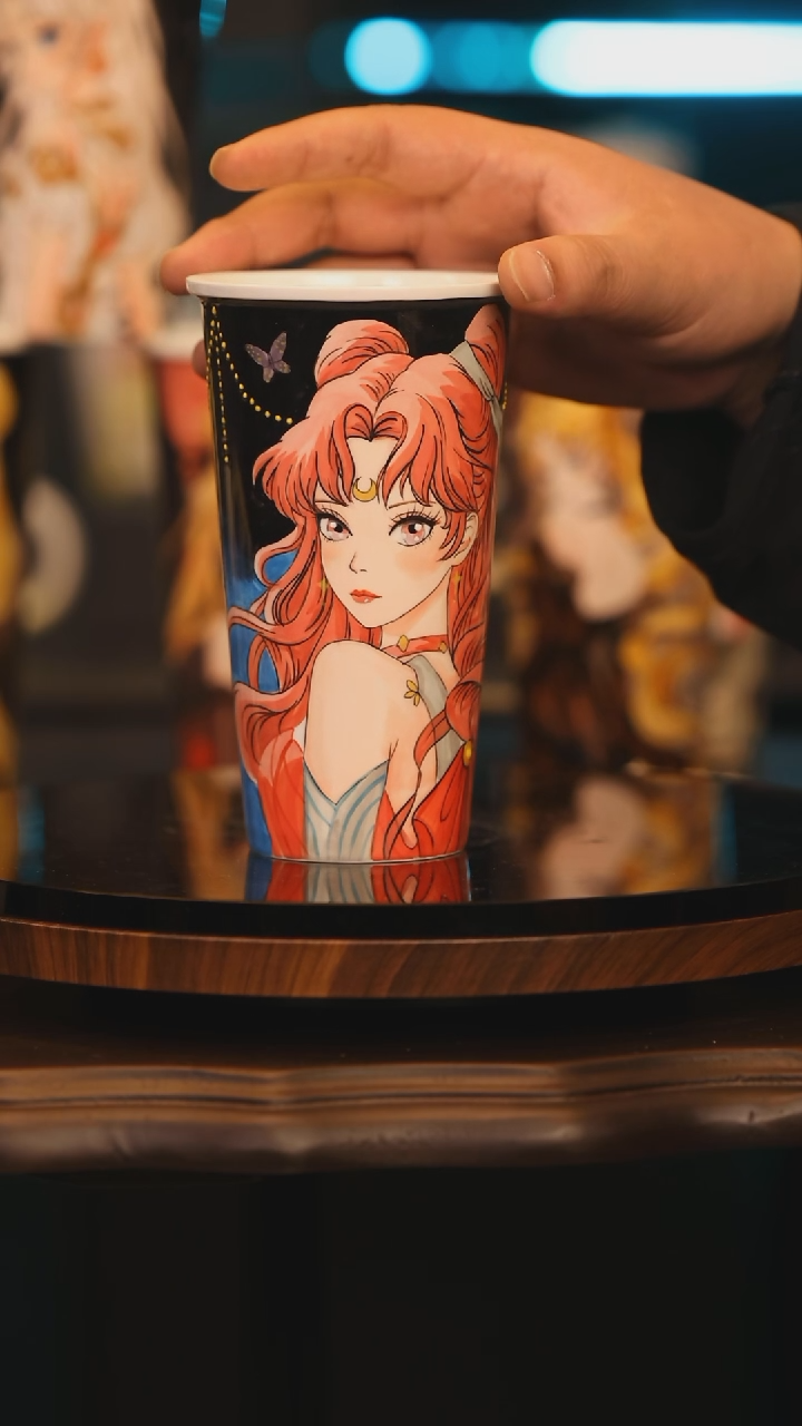 【闪购商品】摆件景德镇釉下彩绘设计师款陶瓷