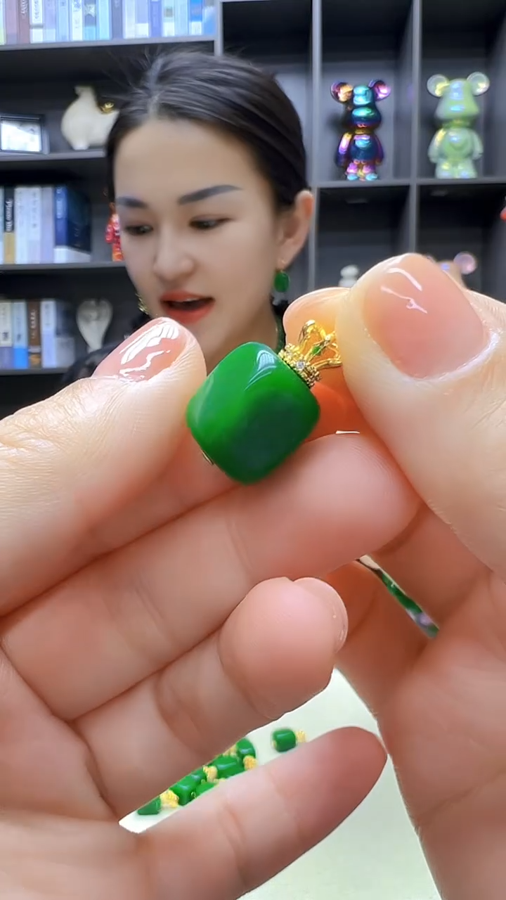 翡翠14K金镶嵌颈饰沉白diy劲饰