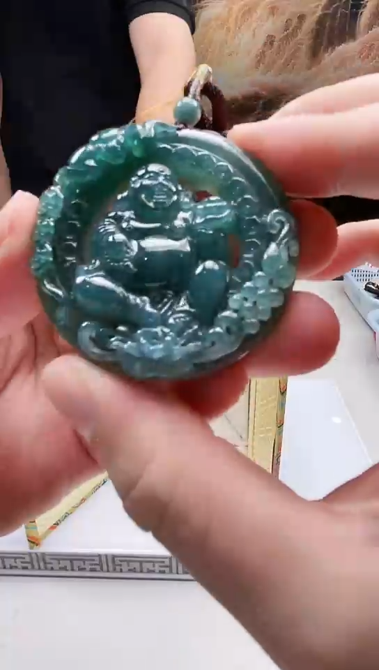 翡翠未镶嵌吊坠(不含链)101