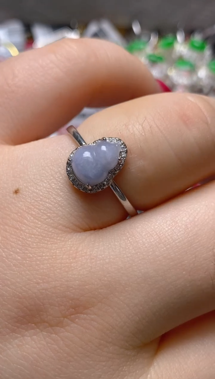 银S925镶嵌戒指翡翠百内无证书