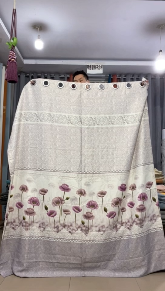 布成品窗帘 17   