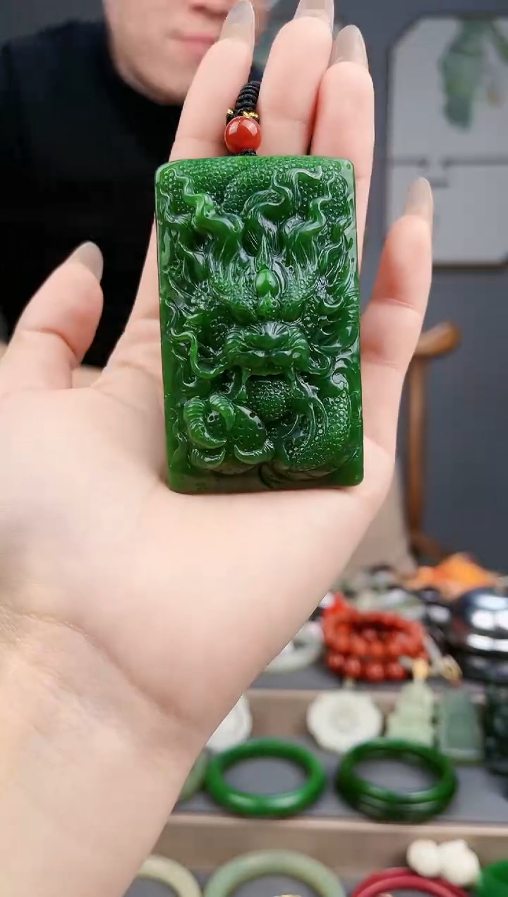 【闪购商品】和田玉颈饰未镶嵌AA多样性发货 