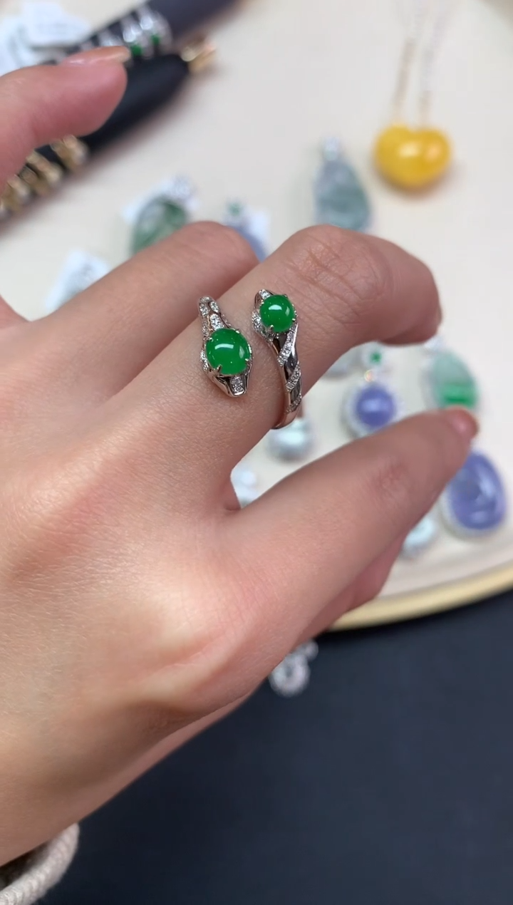 【闪购商品】翡翠戒指18K金镶嵌戒指A534|6800