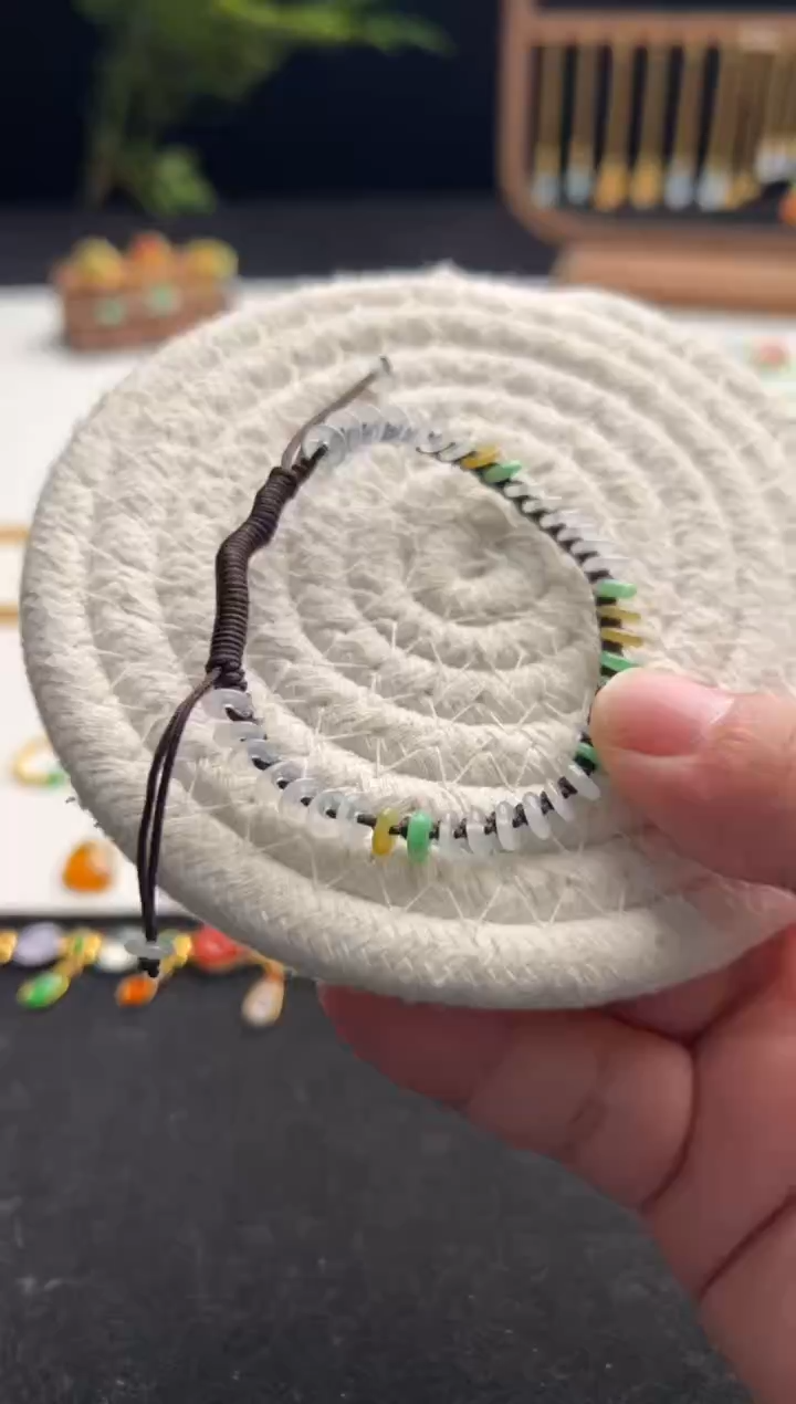 定制翡翠未镶嵌180小扣子手绳