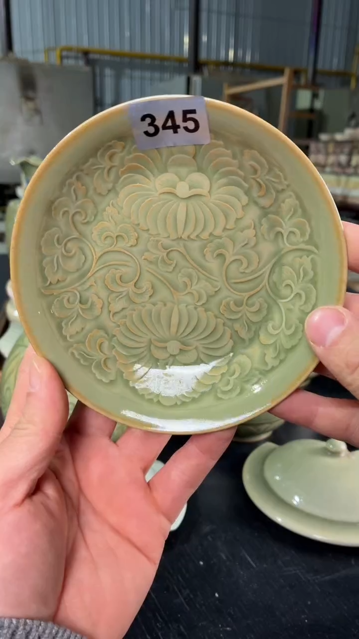 耀州窑仰山手工团菊盘微瑕345