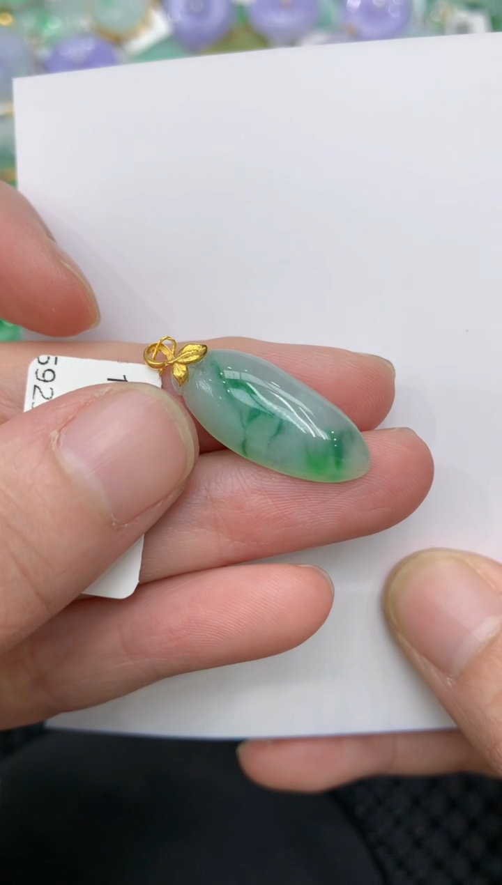 【闪购商品】翡翠颈饰18K金镶嵌111111111111