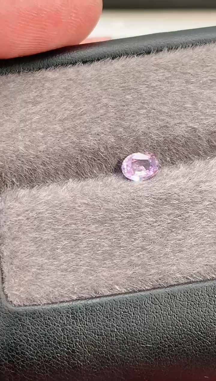 裸石蓝宝石0.66-天然无烧蓝宝石