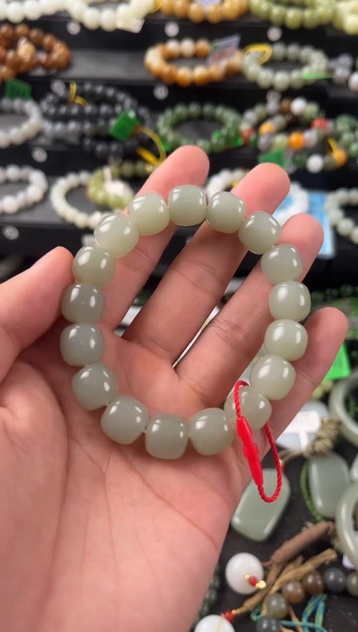 【闪购商品】和田玉手串未镶嵌且末青白老型珠手串卡12微色差