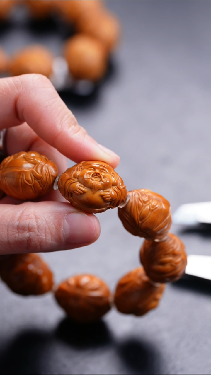 【闪购商品】橄榄核吊坠橄榄核