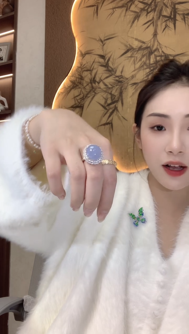 【闪购商品】翡翠戒指18K金镶嵌C8紫货有一定色差